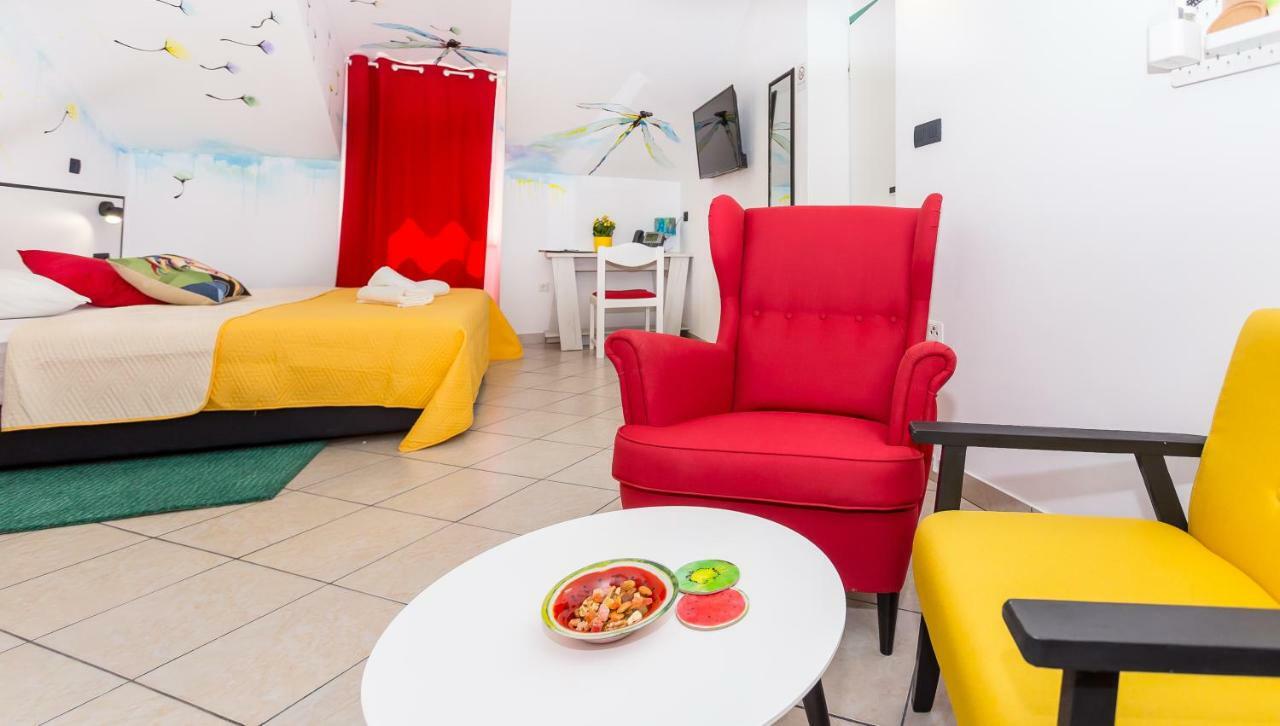 Mima'S Rooms Omis Bagian luar foto